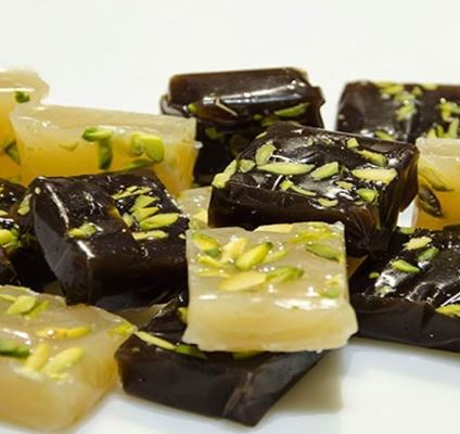 Eris, eine köstliche Süßigkeit, die möglicherweise die älteste Süßspeise von Täbris ist.