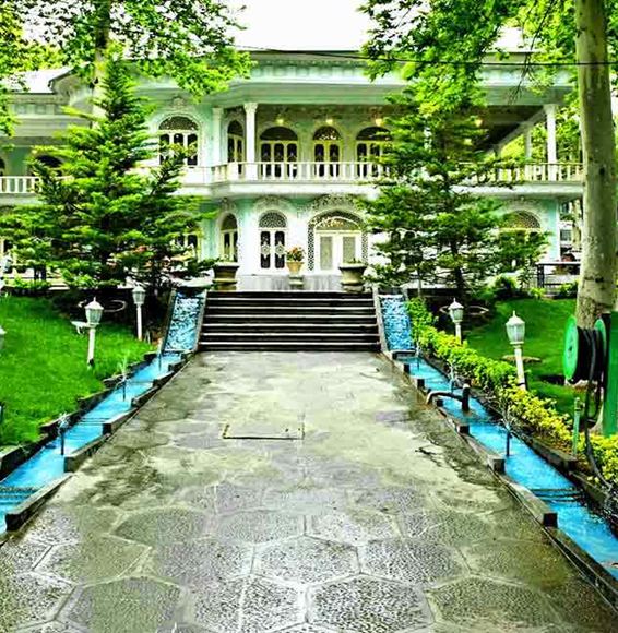 Das Zeitmuseum Teheran: Mit nur einem Ticket ein Museum, einen Garten und ein historisches Haus besichtigen!