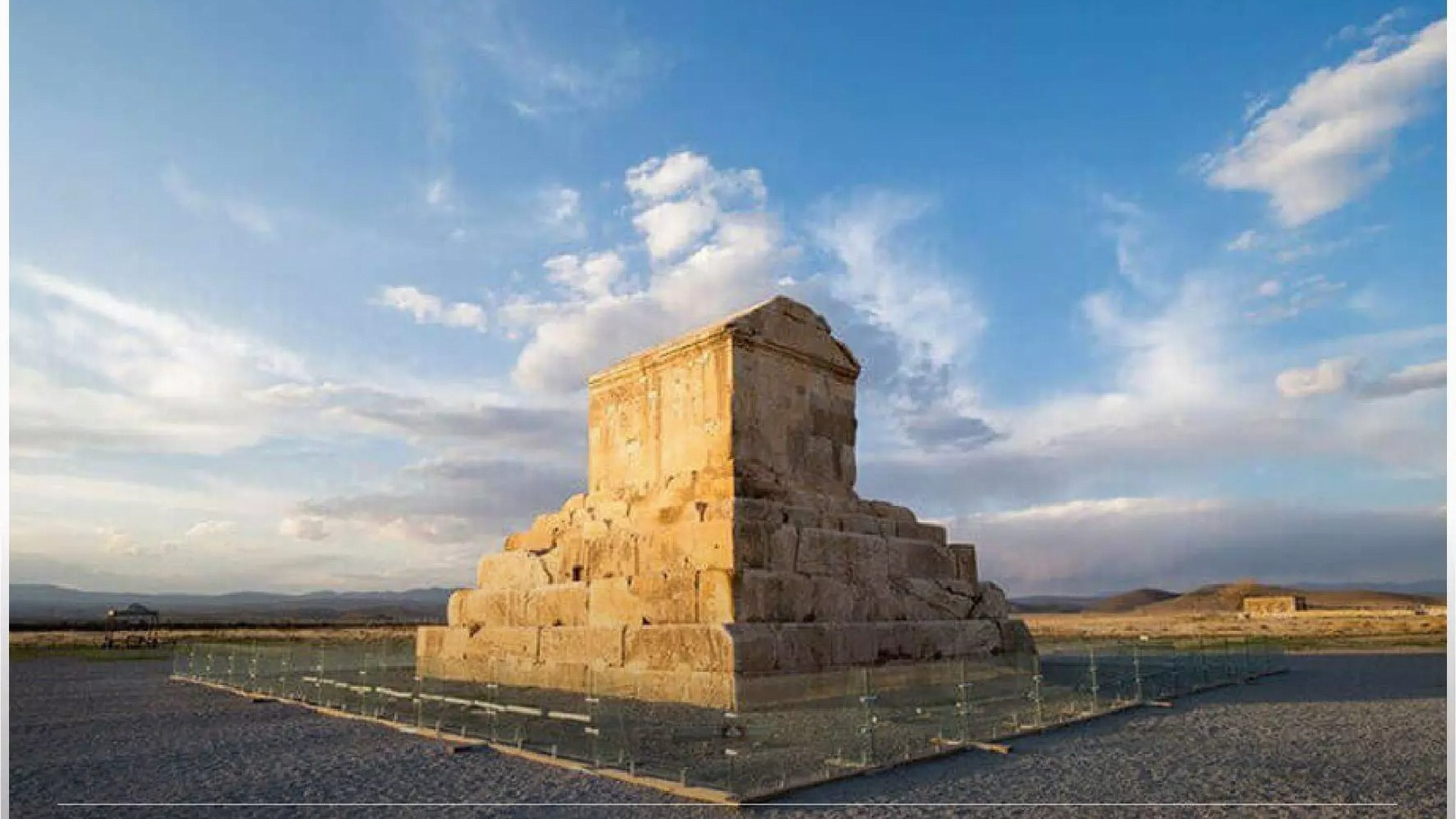 Der Landkreis Pasargad – eine historische Stadt an der antiken Verkehrsroute