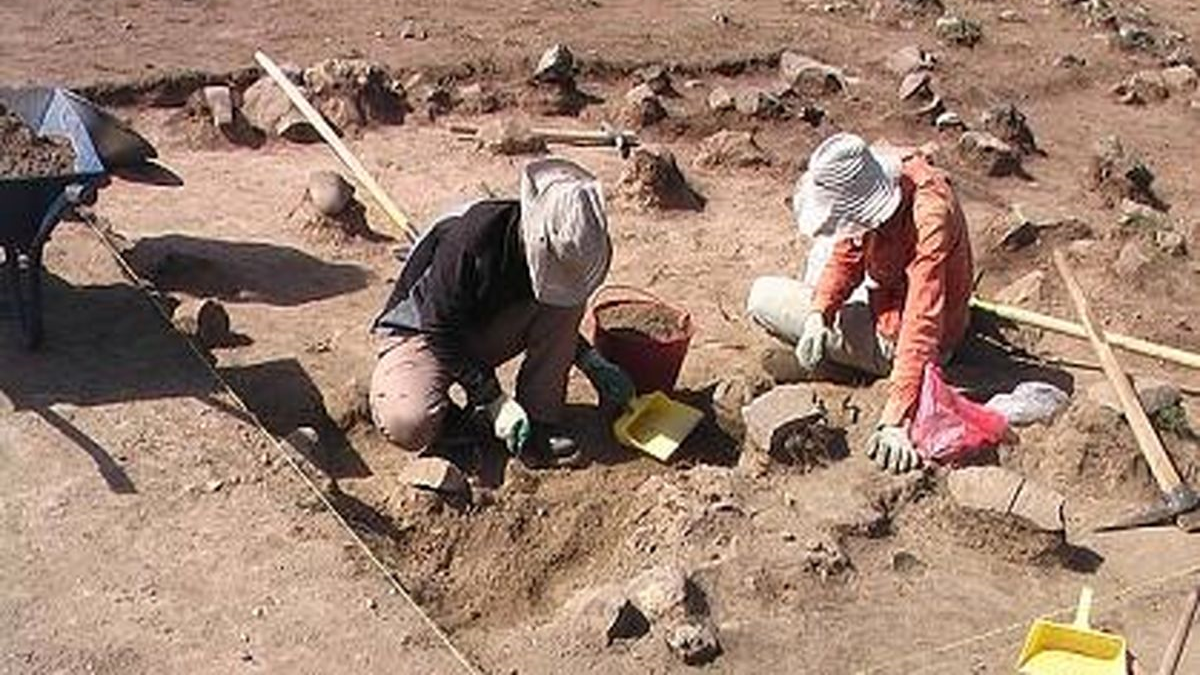 Tell Nakhodi, ein Dorf, das mit den Menschen vor 7000 Jahren verwandt ist